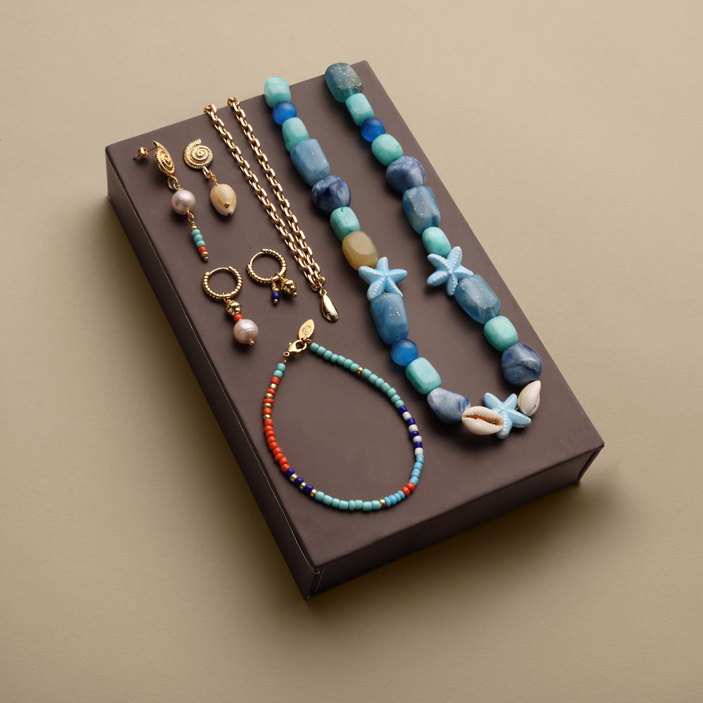 Coastline Box No. 21 - Exclusive box – in the beautiful shades of the sea and the coast