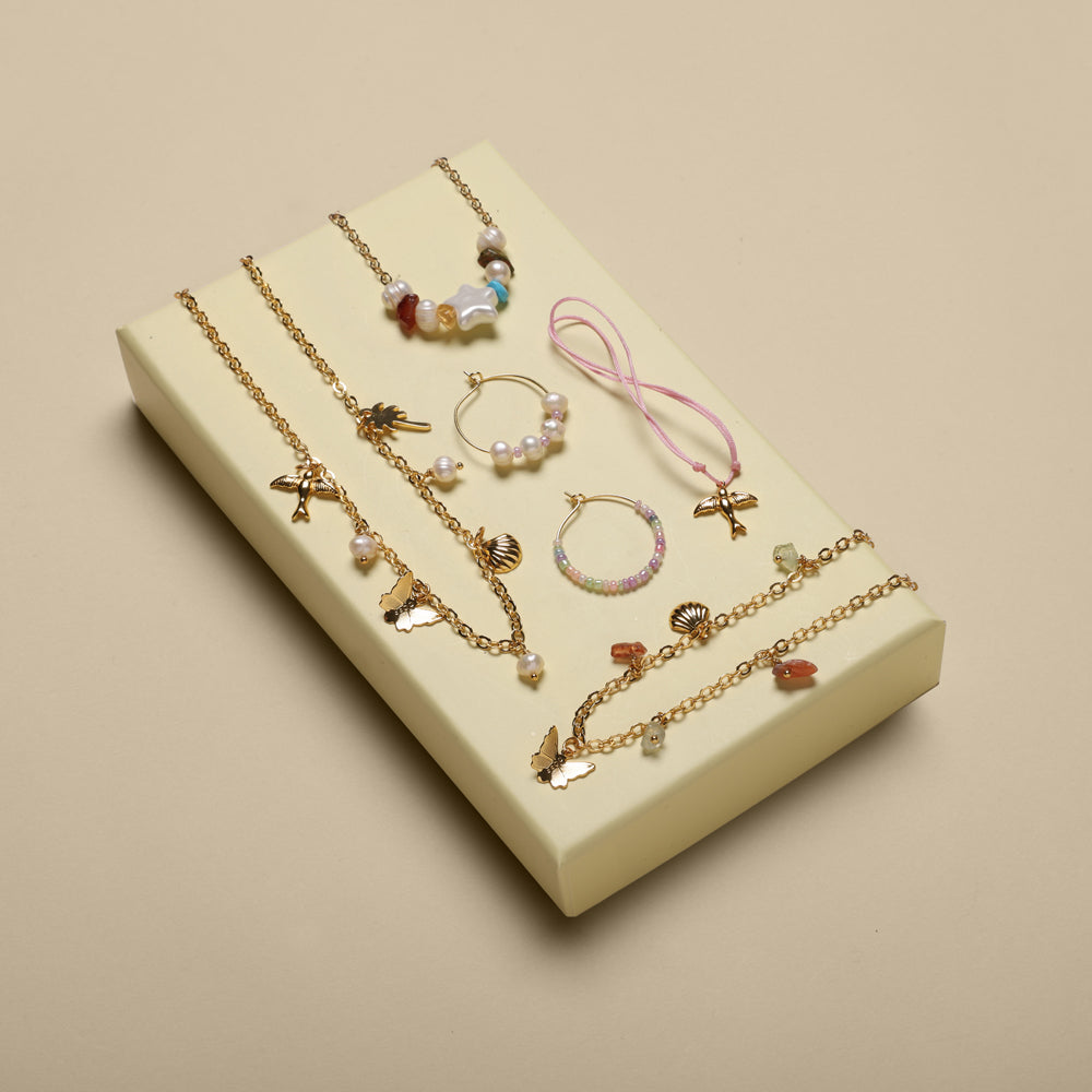 Summerlove Box Nr 3 - Ferskvandsperler & pastelperler og specialdesignede vedhæng