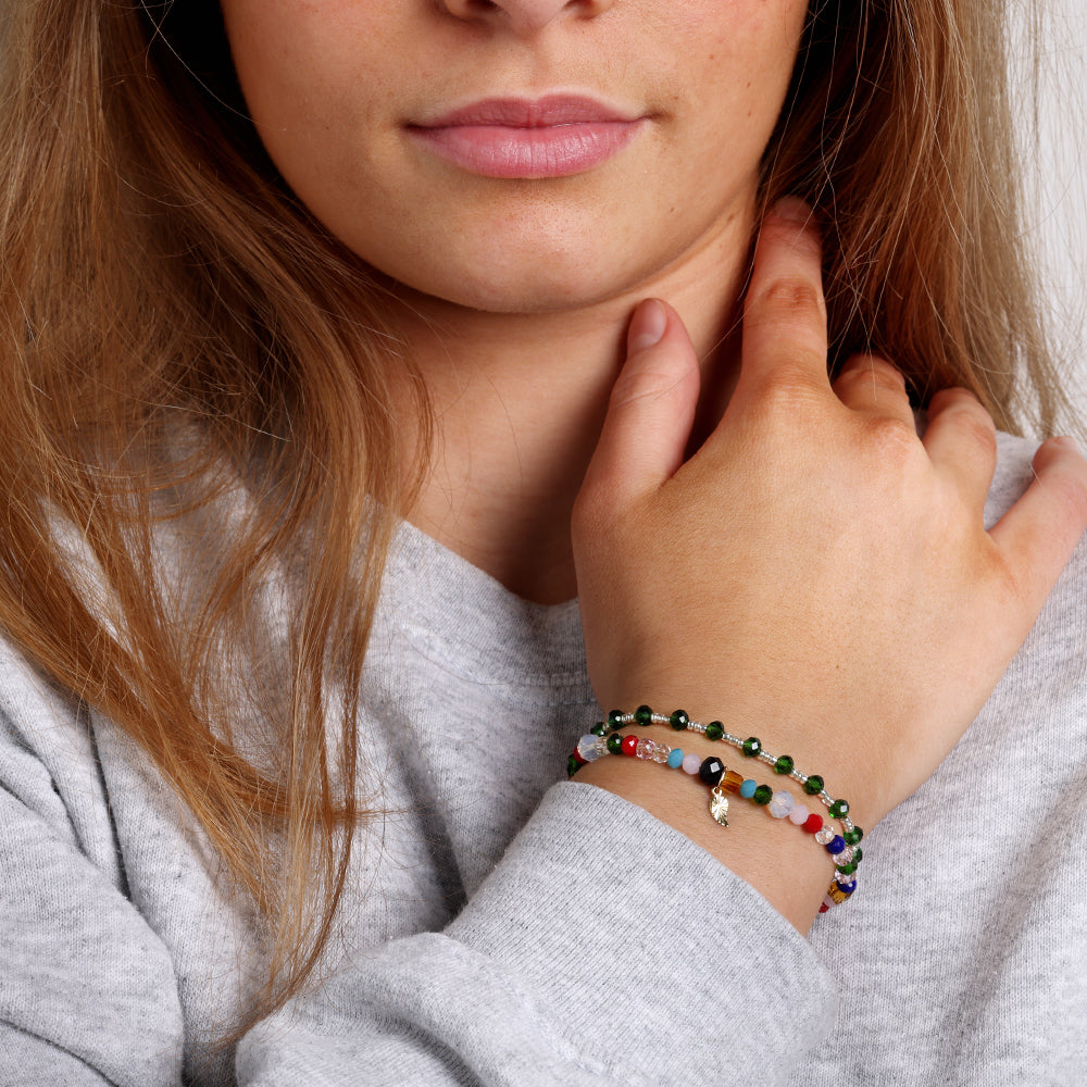 Embrace Me Box Nr 8 - Boxen fyldt med flotte dele til forskellige armbånd