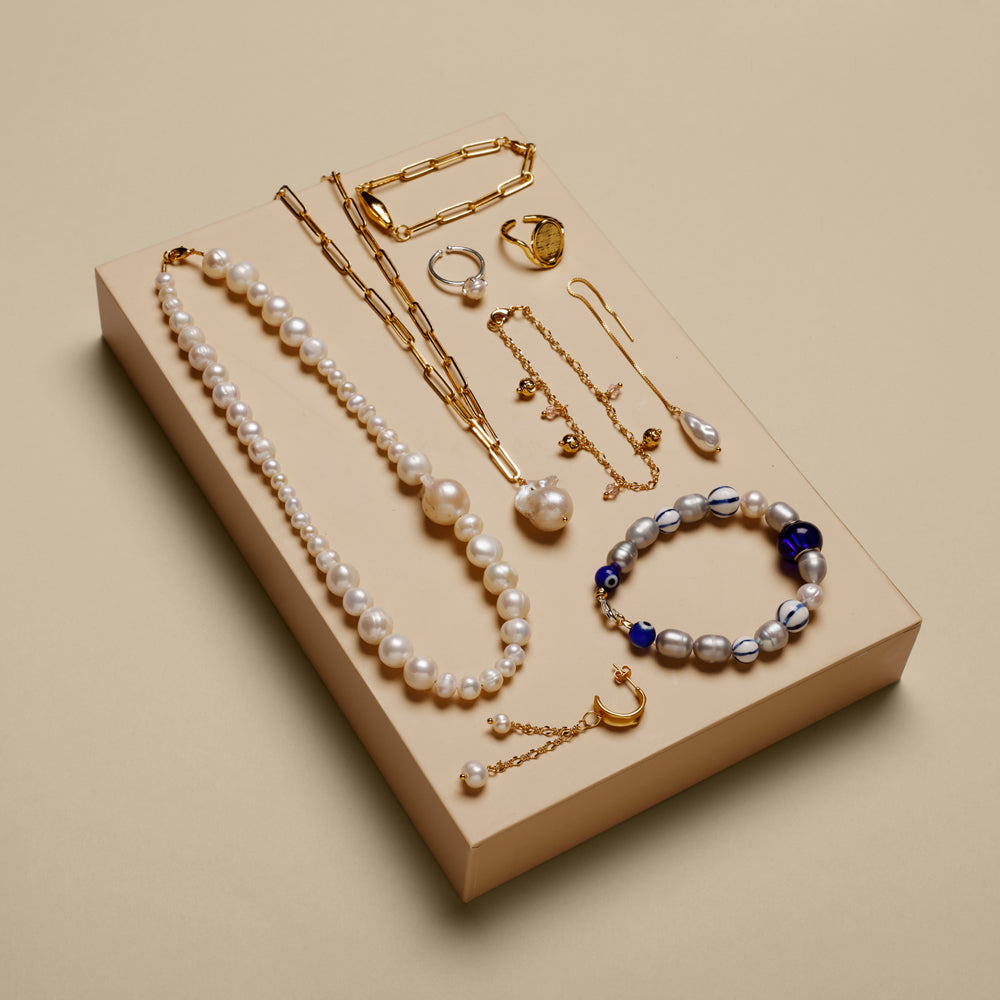 Dare to be Exclusive box No. 16 - for the professional jewelry designer