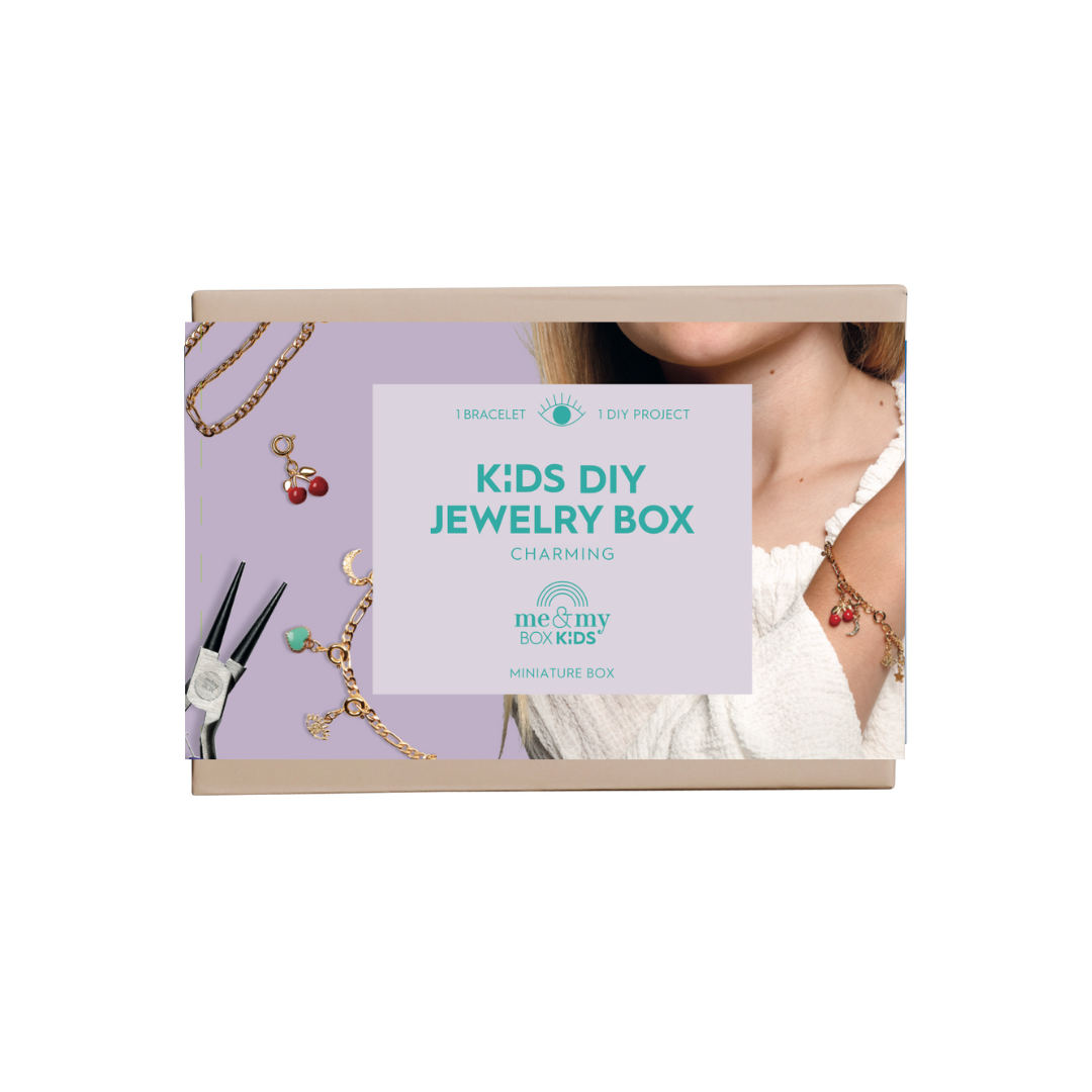 Heart Bead Box No. 24 - We love hearts