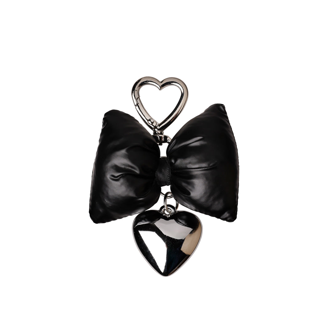 Sølv hjerte med sort sløjfe, nøglering