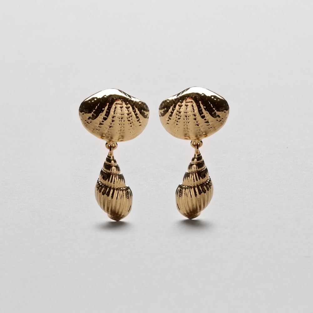 Roar of Conch Earring, 18K Goldplated